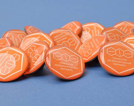 Пример работ «Значки со смолой» №47