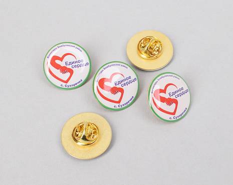 Пример работ «Значки со смолой» №36