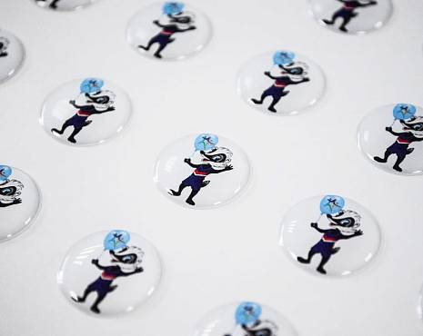 Пример работ «Наклейки со смолой» №36