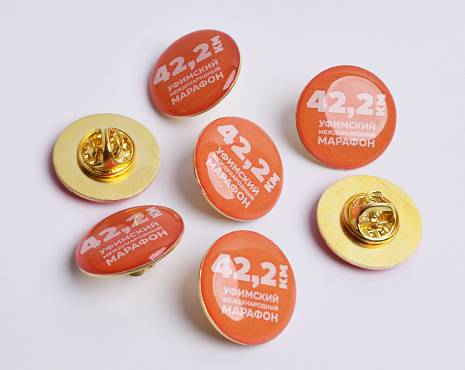 Пример работ «Значки со смолой» №4